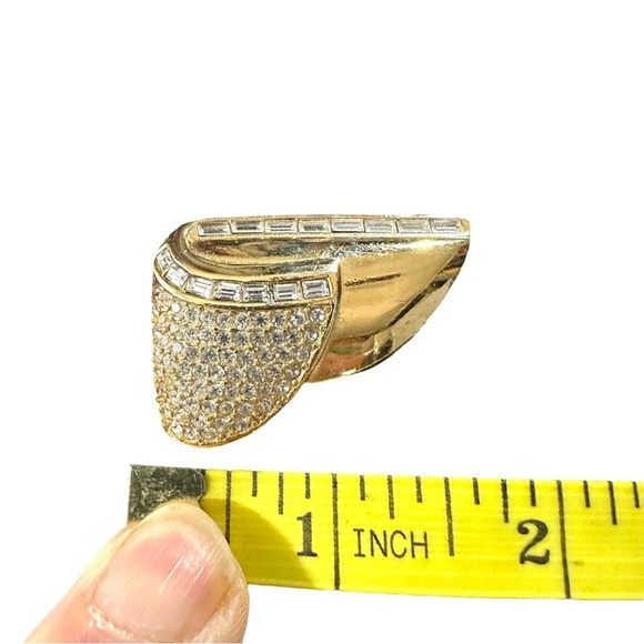 Vtg Christian Dior Gold Tone Prong Set & Baguette Clear Crystals Brooch Pin 2” - Picture 8 of 15